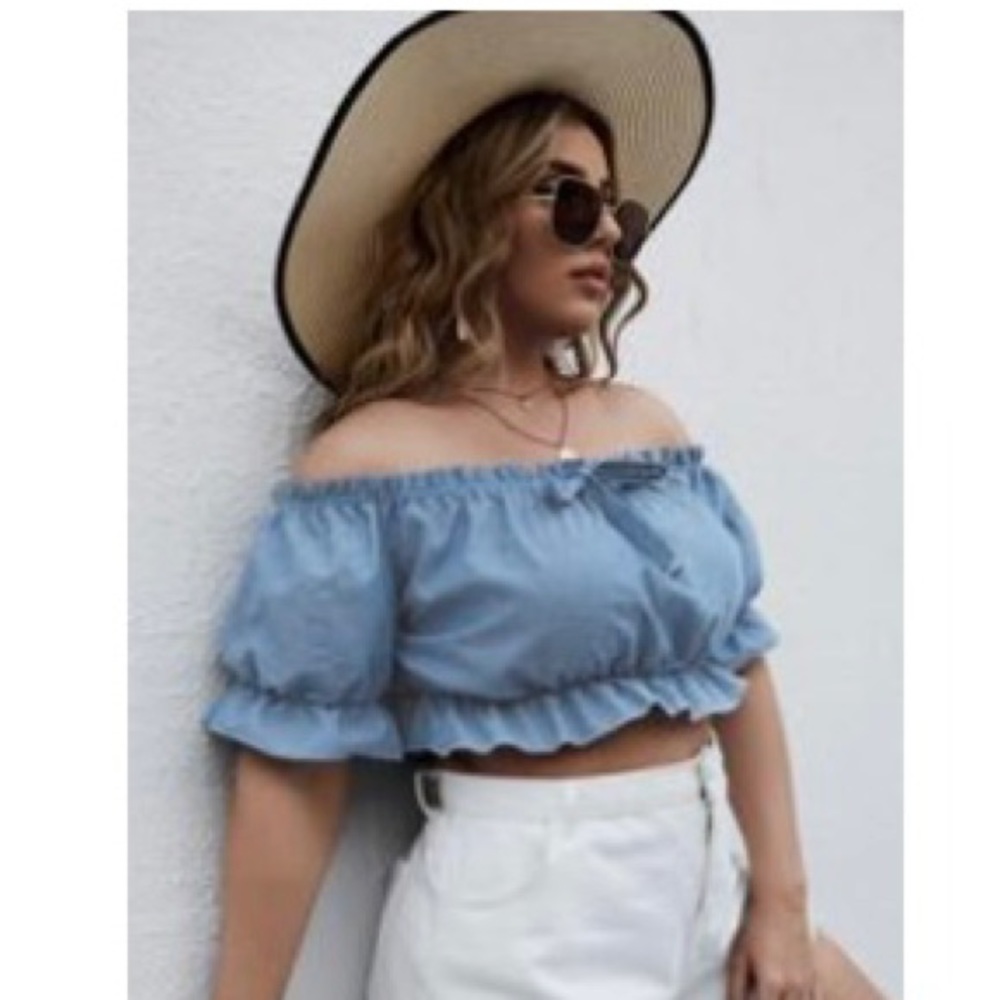 Denim Off the shoulder crop